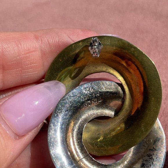 Vintage Mexican Taxco Sterling Silver Two Tone Earrings - Picture 3 of 3